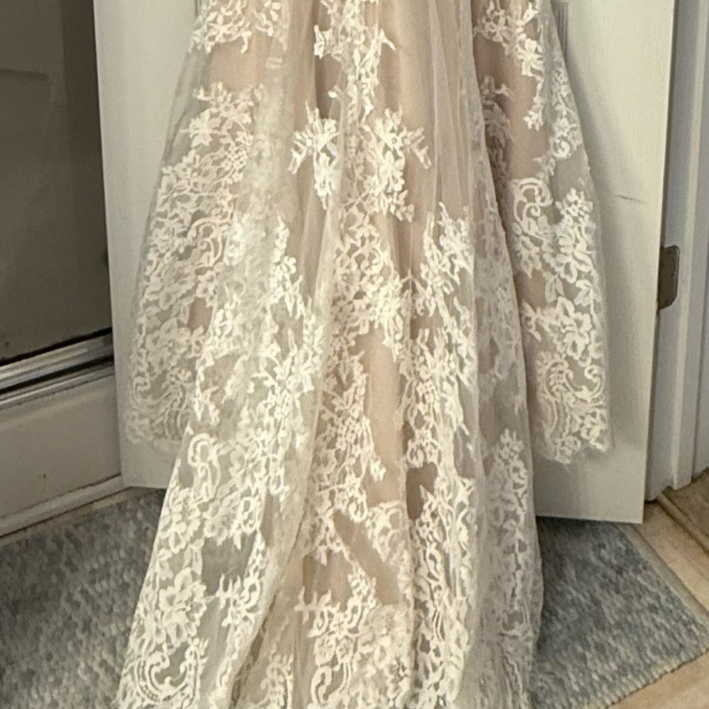 Ella Rosa Elegant Lace Wedding Dress in Cream and White - Picture 12 of 13